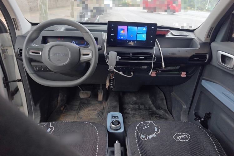 Used Geely Galaxy Panda 2024 Panda Mini 200km Endurance Bear
