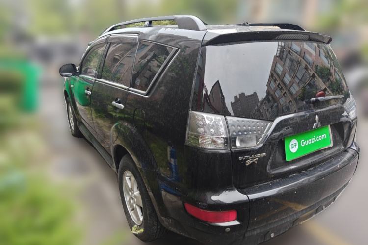 Used Mitsubishi Outlander 2012 Kijang 2.0 Urban Navigation Edition Rear Left 45 Deg