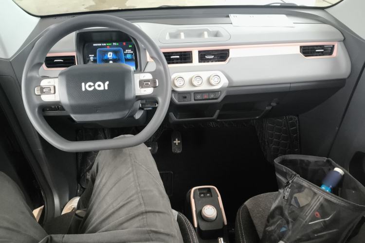 Used Chery QQ Ice Cream 2022 120km Conical Shape Lithium Iron Phosphate