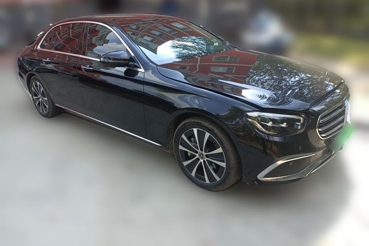 Used Mercedes-Benz E-Class New Energy 2023 E 350 e L Plug-in Hybrid Sedan

