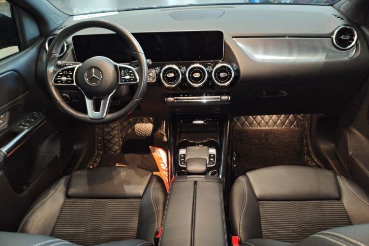 Used Mercedes-Benz B-Class 2020 B 200 Sport Edition Center Console