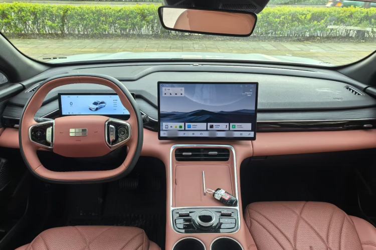 Used Geely Galaxy L6 2025 EM-i 140km Explorer+ Edition
