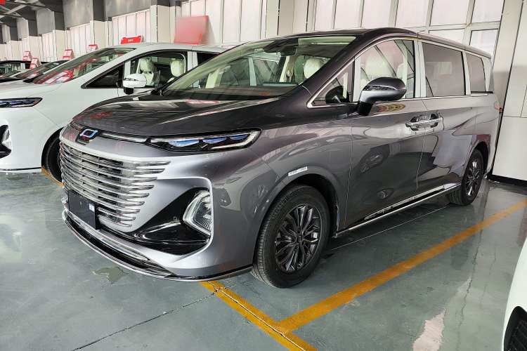 Used Bestune M9 2023 2.0T Ultimate Edition