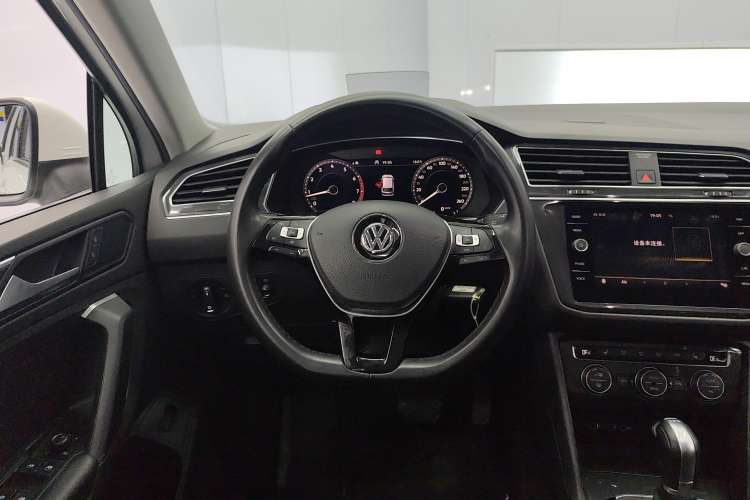 Used Volkswagen Tiguan 2018 330TSI All-Wheel-Drive Innovation Model