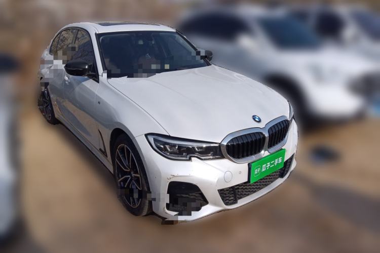 Used BMW 3 Series 2021 320Li M Sport Package Front Right 45 Deg