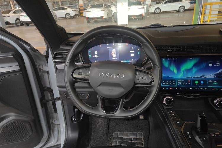 Used Lynk & Co 01 2023 1.5TD EM-F AM Steering Wheel