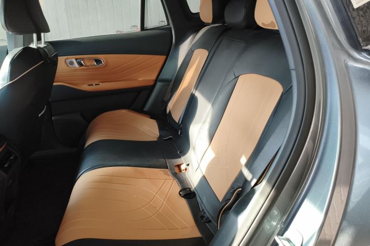 Used Geely Galaxy Galaxy Xingjian 7 EM-i 2025 120km Exploration+ Version