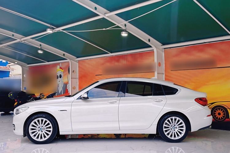 Used BMW 5 Series GT 2015 535i Leading Model