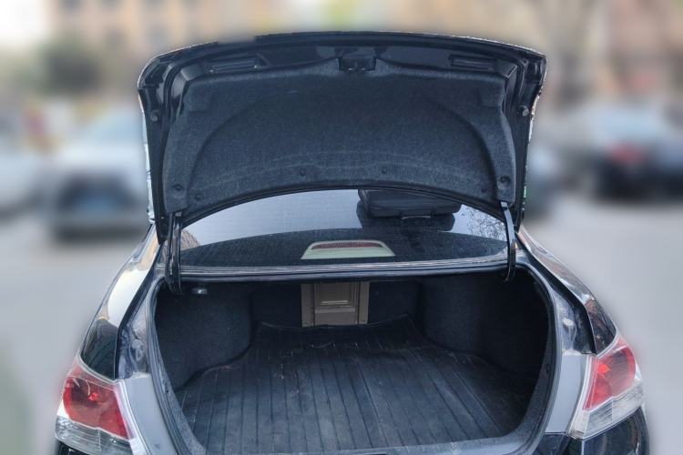 Used Honda Accord 2012 2.0L SE
