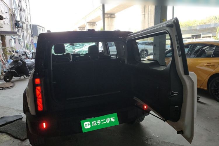 Used iCAR 03 2024 401km Range Two-Wheel Drive Standard Yuechao Version