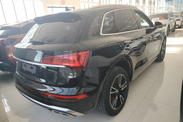 Used Audi Q5L 2021 40 TFSI Fashion Dynamic Model
