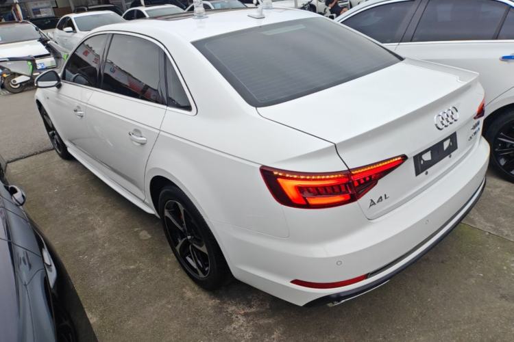 Used Audi A4L 2019 40 TFSI Ambition China VI