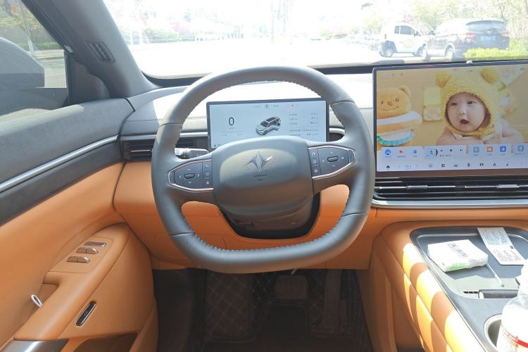 Used Dongfeng eπ eπ008 2026 Model Six-Seat Range-Extended Family Delight Edition