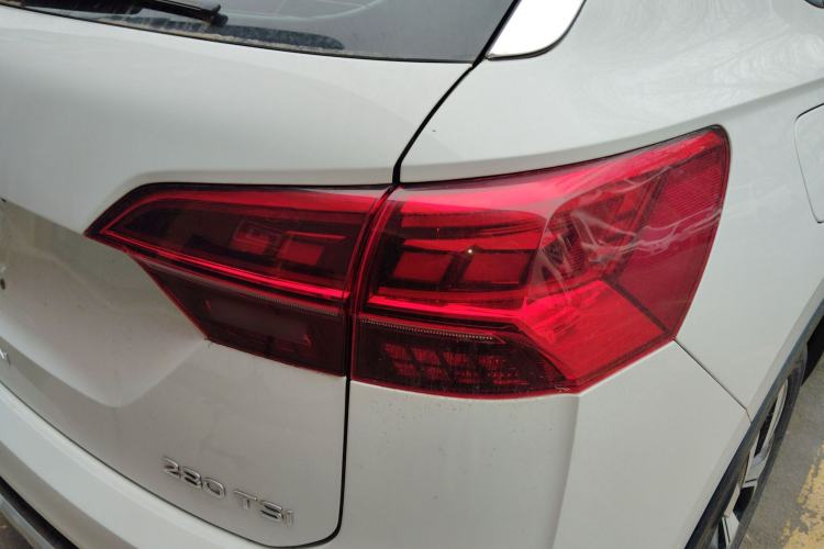 Used Volkswagen Tayron 2020 280TSI Two-Wheel Drive Luxury Connect Edition