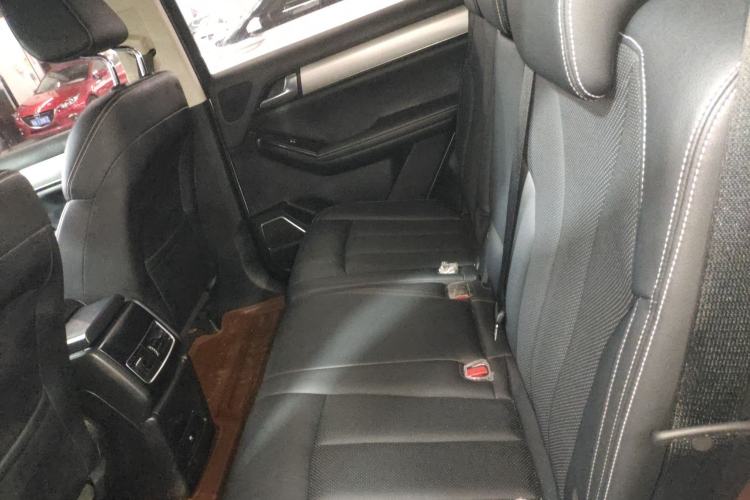 Used BYD Tang 2018 2.0T Automatic SmartConnect Luxury 7-Seater China V Emission Standard