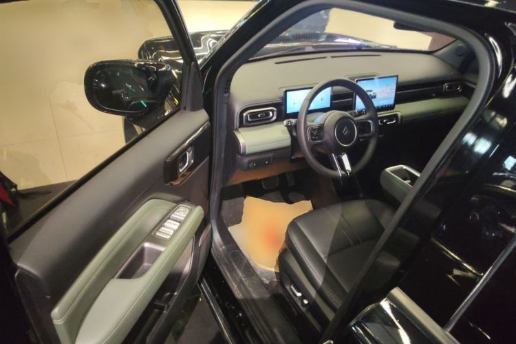 Used Baojun Spark EUV 2024 Prestige Edition 4 Seats