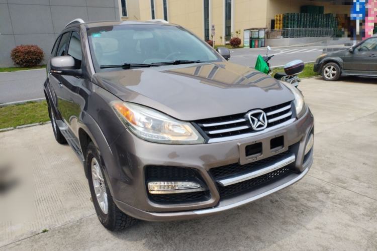 Used JMC Yusheng S350 2013 2.4T Automatic 2WD Diesel Luxury Edition 5 Seats Front Right 45 Deg