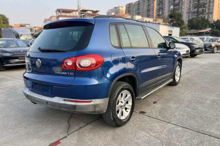 Used Volkswagen Tiguan 2012 1.8TSI Automatic Two-Wheel Drive Trend Edition Rear Right 45 Deg