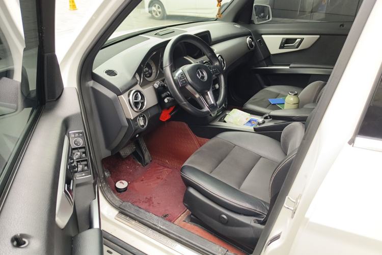 Used Mercedes-Benz GLK-Class 2015 GLK 300 4MATIC Fashion Edition Ultimate Version
