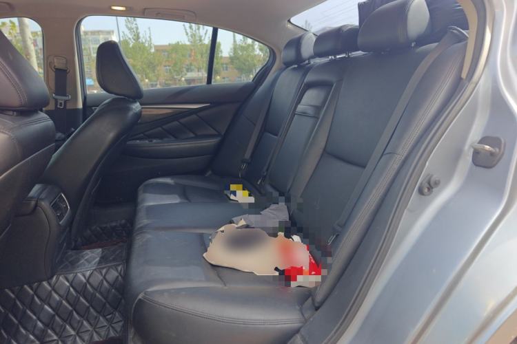 Used Infiniti Q50L 2015 2.0T Comfort Edition
