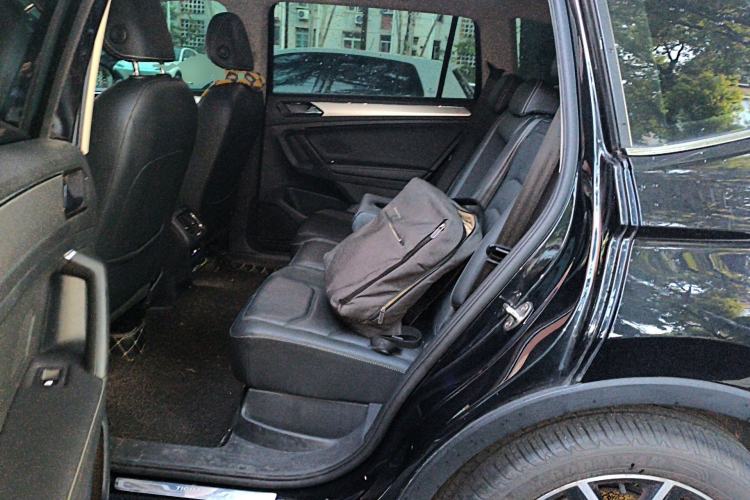 Used Volkswagen Tiguan L 2020 330TSI Automatic Two-Wheel Drive Smart Luxury Edition China VI Standard Left Rear Seat