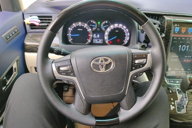 Used Toyota Alphard 2011 2.4L Luxury Edition Steering Wheel