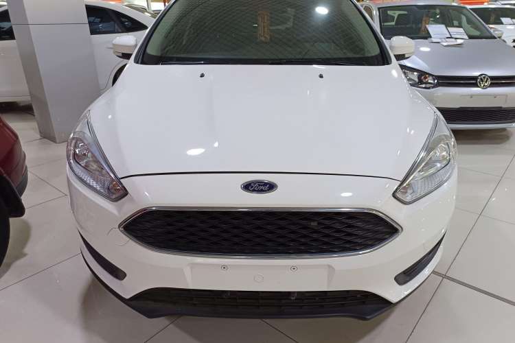 Used Ford Focus 2018 Hatchback Classic 1.6L Automatic Trendy SmartDrive Edition