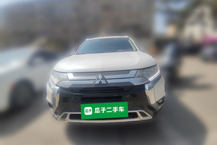 Used Mitsubishi Outlander 2020 2.0L Two-Wheel Drive Enjoyment Version 5 Seats
