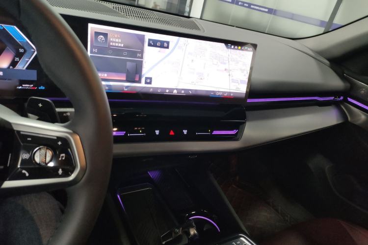 Used BMW 5 Series 2024 525Li M Sport Package