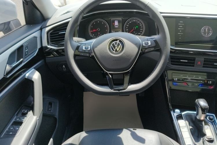 Used Volkswagen Tayron 2021 280TSI Two-Wheel Drive Luxury Smart Connectivity Version Steering Wheel