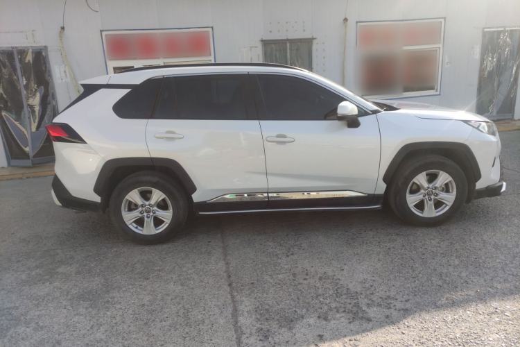 Used Toyota RAV4 2024 2.0L CVT Two-Wheel Drive Urban Edition