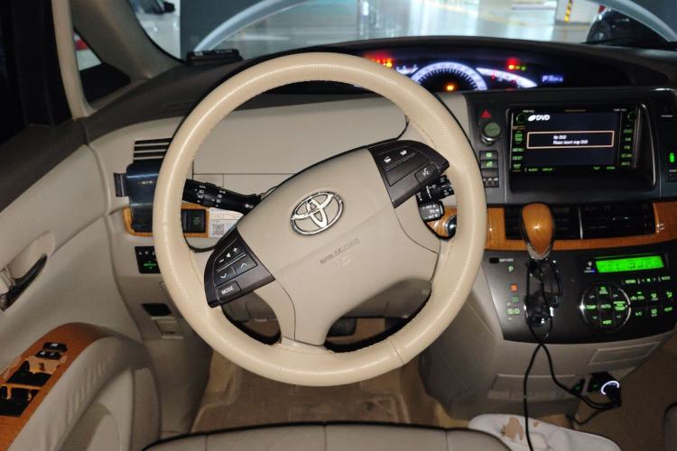 Used Toyota Previa 2006 2.4L 7-Seater Luxury Edition