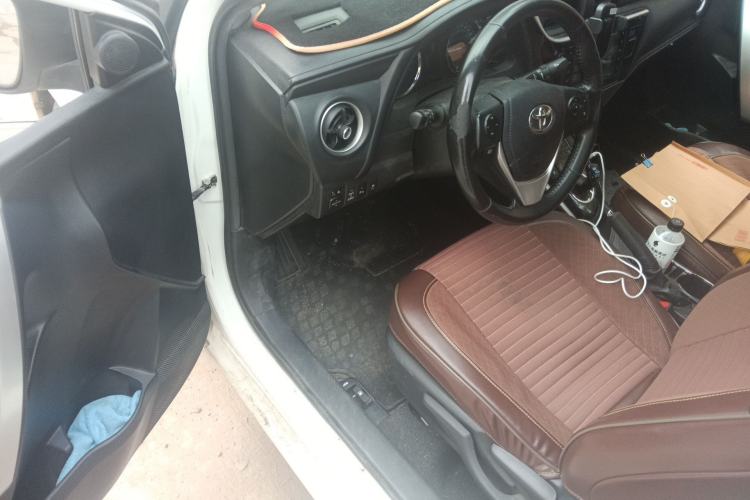 Used Toyota Corolla 2017 Revised Dual-Engine 1.8L E-CVT Elite Edition Driver Seat