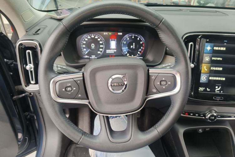 Used Volvo XC40 2021 T4 Four-Wheel Drive Smart Luxury Edition Steering Wheel