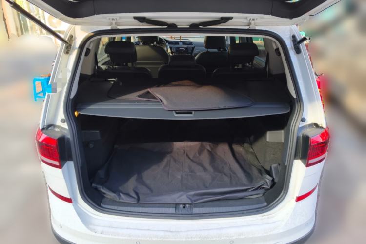 Used Volkswagen Touran 2021 Volkswagen Touran L 280TSI DSG Boundary Edition 7-Seater