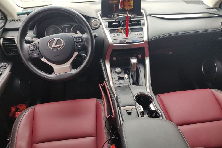 Used Lexus NX 2018 300 Front-Drive Freeline Edition
