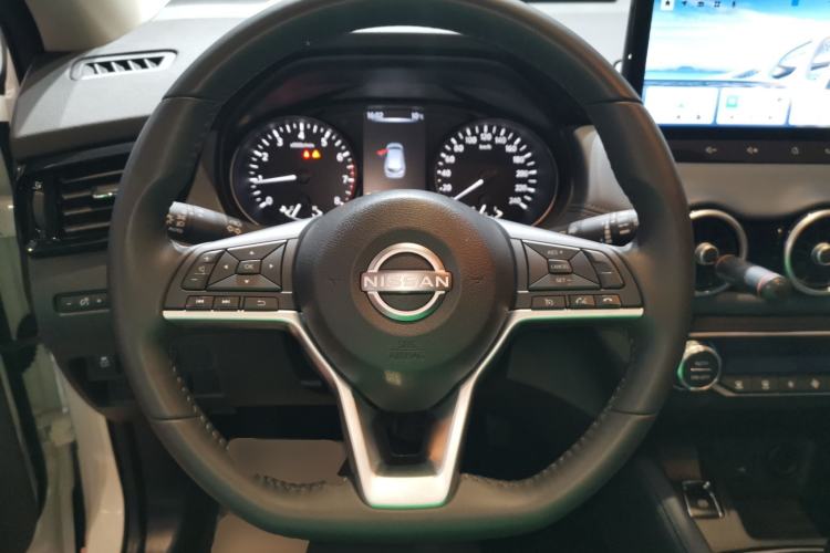 Used Nissan Qashqai 2025 Honor 2.0L CVT XV+ Leading Edition Steering Wheel