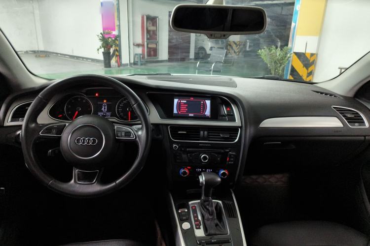 Used Audi A4L 2016 35 TFSI Collector's Edition Automatic Standard Model