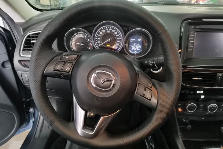 Used Mazda Atenza 2015 2.0L Blue Sky Luxury Edition