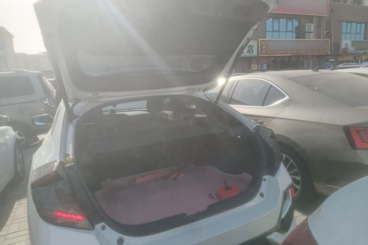 Used Honda Civic 2021 HATCHBACK 220TURBO CVT Trendy Cool Edition
