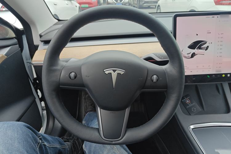 Used Tesla Model 3 2021 Standard Range Rear-Wheel Drive Upgraded Version 3D6 Steering Wheel