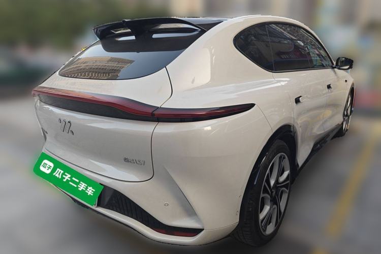 Used IM LS7 2023 100kWh Lux All-Wheel-Drive Version