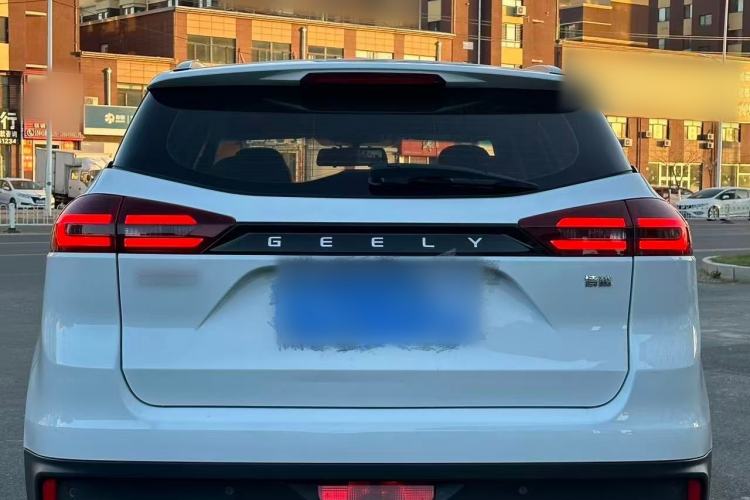 Used Geely Auto Emgrand X7 Sport 2022 1.8TD DCT Zhiya Trim
