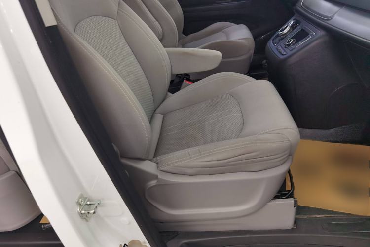 Used SAIC MAXUS G10 2022 2.0T Automatic Smart Enjoyment Version Gasoline 7 Seats