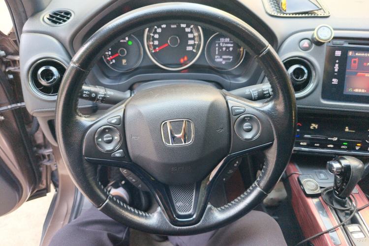 Used Honda XR-V 2015 1.8L VTi CVT Luxury Edition Steering Wheel