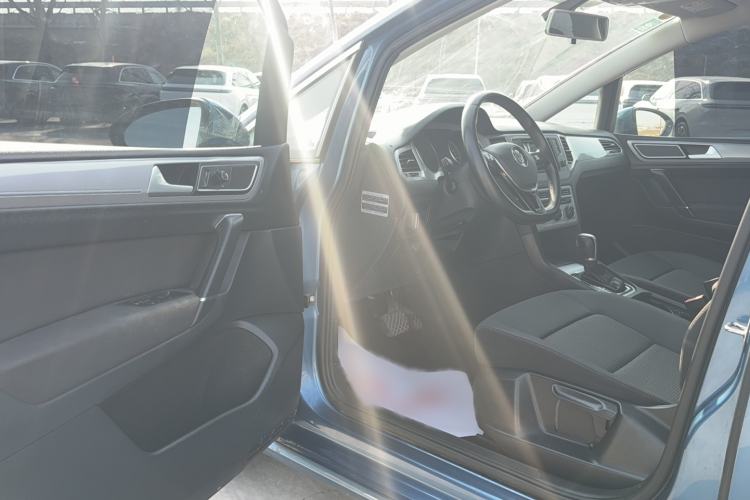 Used Volkswagen Golf Sportsvan 2016 230TSI Automatic Trend Edition