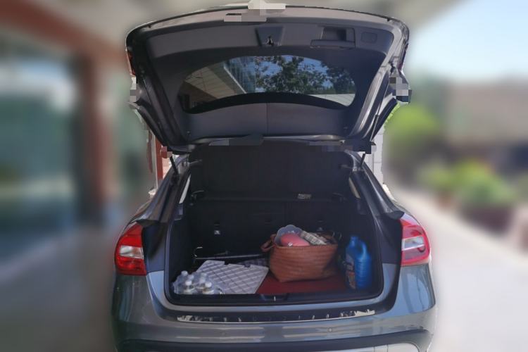 Used Mercedes-Benz GLA 2016 GLA 200 Fashion Model Trunk