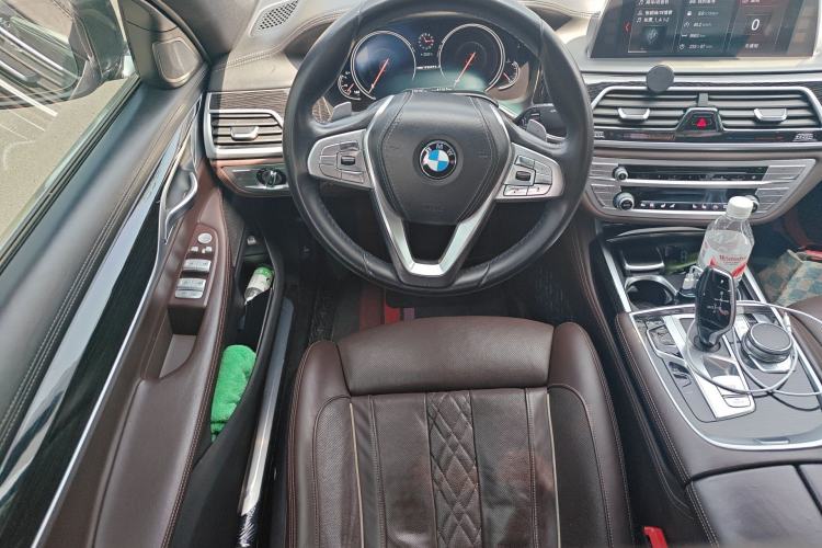 Used BMW 7 Series 2018 730Li Luxury Edition M Sport Package Steering Wheel