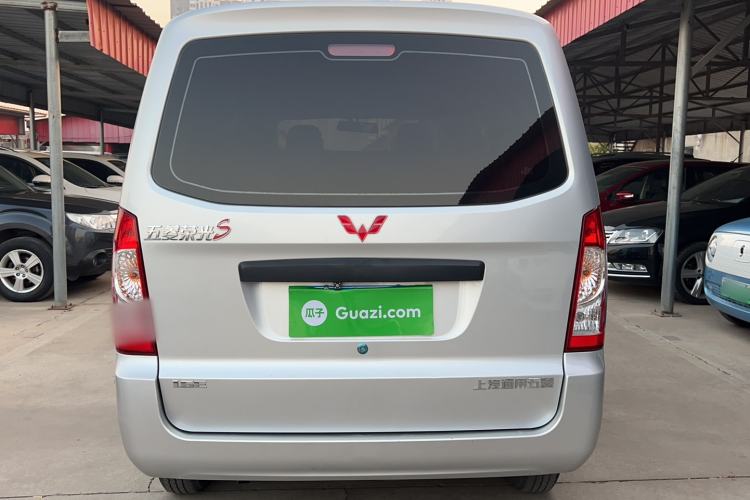 Used Wuling Rongguang S 2023 1.5L Base Version 5/7 Seats