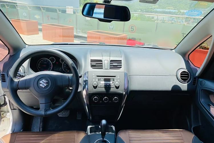 Used Suzuki SX4 2013 1.6L Automatic CoolRide Model